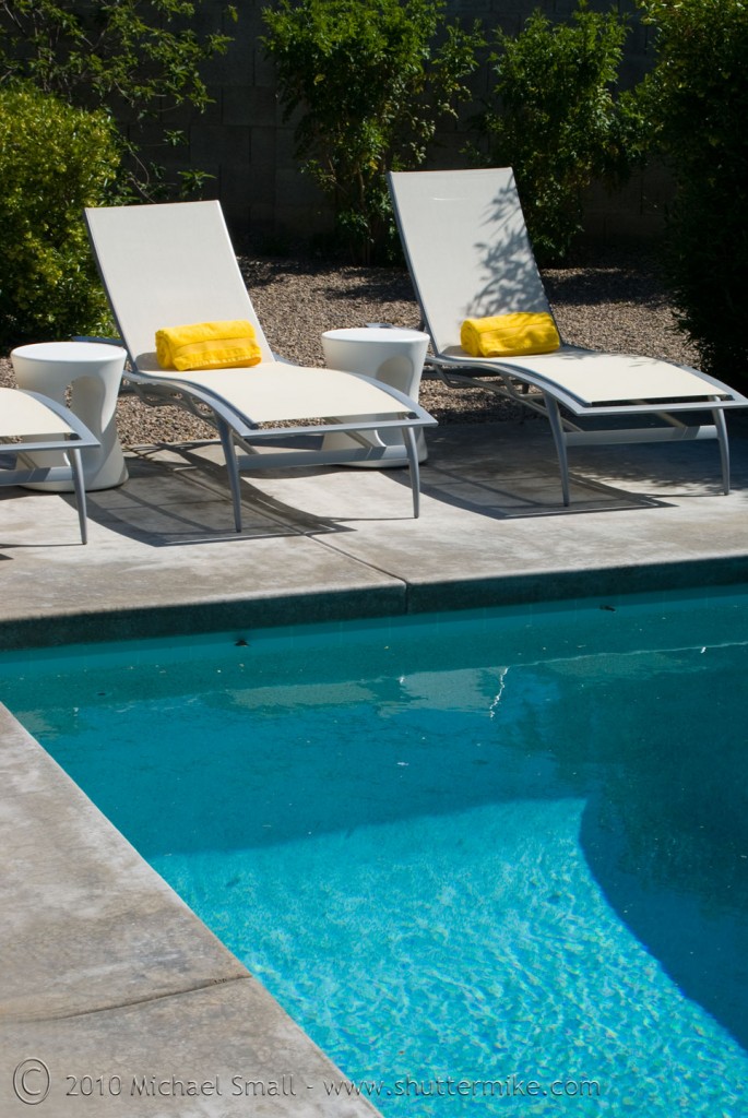 Photo of a mid-century modern home's pool in Phoenix.