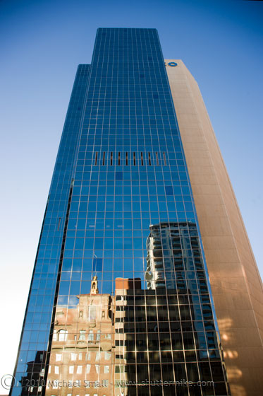 Photo of the Chase tower skyscraper in downtown Phoenix