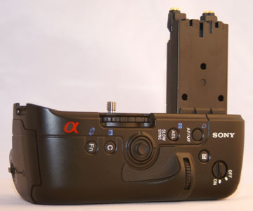 Photo of the Sony Alpha 900/850 VG-C90AM Vertical Grip