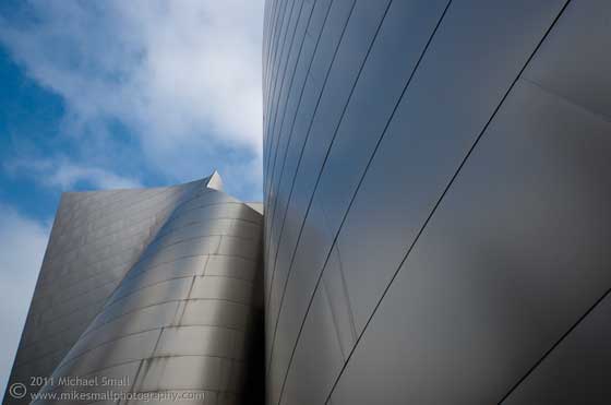 Photo of the Walt Disney Concert Hall in LA